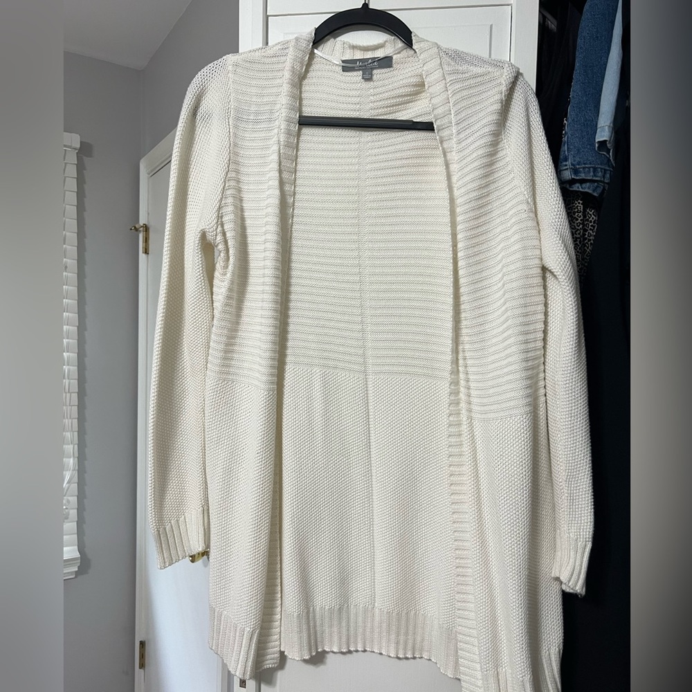 White knit cardigan